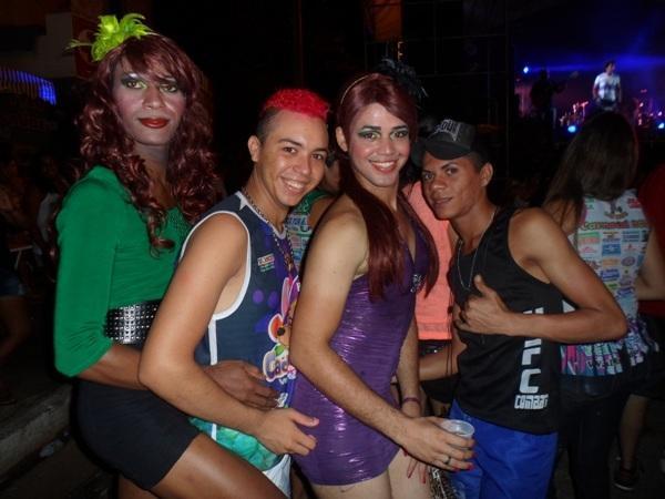 Carnaval 2014:Corredor da Folia ficou completamente lotado  - Imagem 23