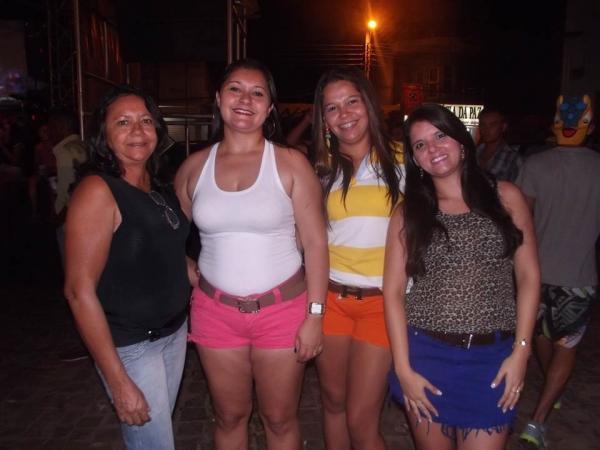 Prefeitura Municipal de Itainópolis realiza carnaval de rua - Imagem 47