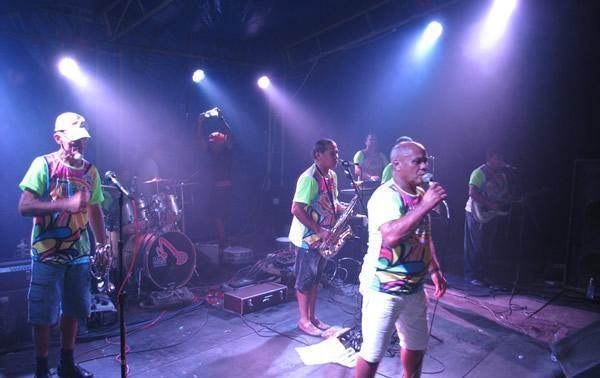 Duas bandas encerram o carnaval remediense - Imagem 2