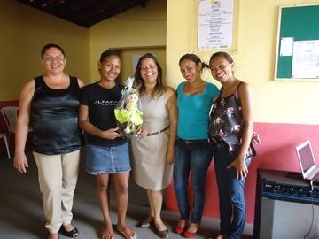 Secretaria de Assistência Social realiza oficina de confecção de bonecas