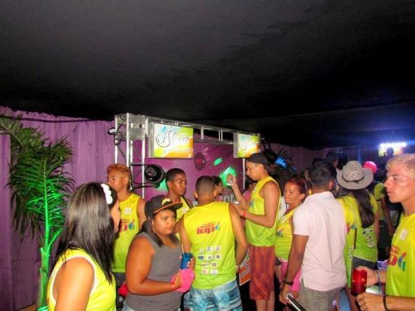 Confira fotos do Camarote Super Top na última noite de Carnaval - Imagem 18