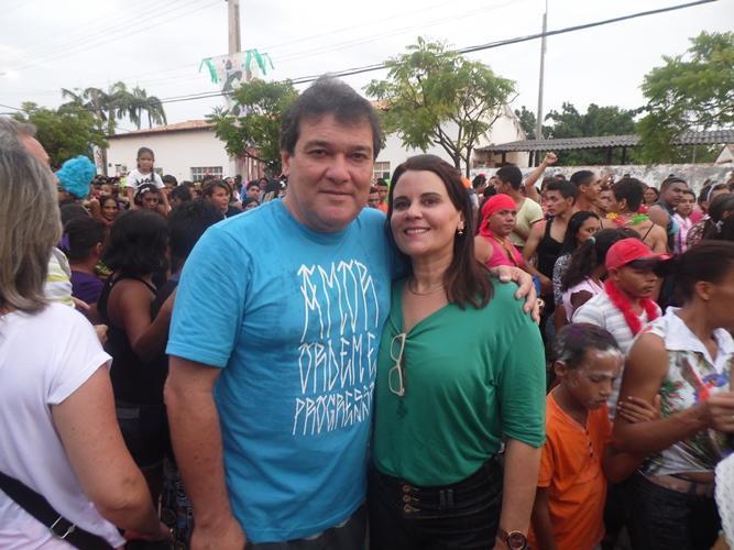 Gustavo Medeiros e Maria Clara prestigiam 4 dias de festa em União