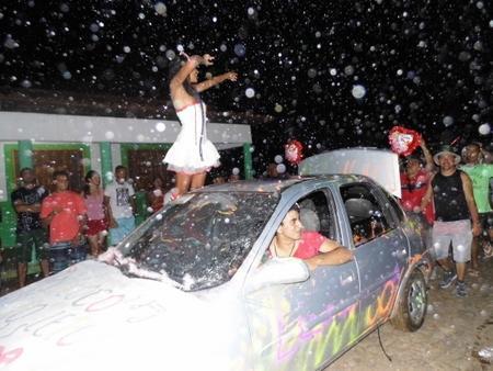 Carnaval do povão, arrasta multidão em jardim do Mulato - Imagem 23