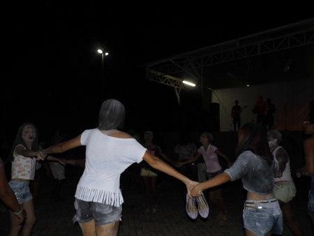 Carnaval do povão, arrasta multidão em jardim do Mulato - Imagem 7