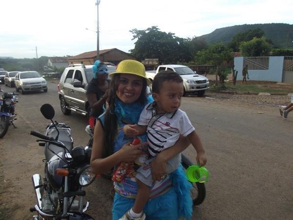 Confira as imagens do Carnaval 2014 de Santa Rosa do Piauí - Imagem 3