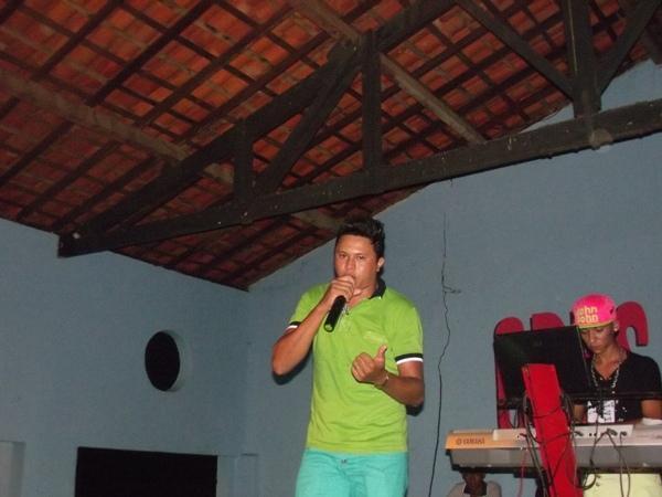 Forró Nova Pressão anima última noite de Carnaval de Santa Rosa do Piauí - Imagem 3