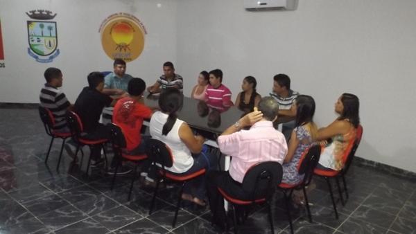 Zé Henrique efetiva 10 funcionários aprovados em concurso de 2011, e pretende fazer um concurso público até o fim do ano - Imagem 20