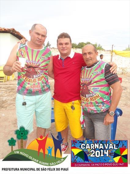 Tradiconal churrasco do bloco “Éguas Ruim” no carnaval/2014