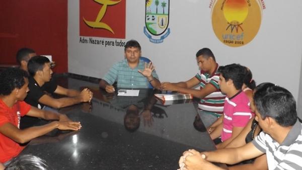 Zé Henrique efetiva 10 funcionários aprovados em concurso de 2011, e pretende fazer um concurso público até o fim do ano - Imagem 19