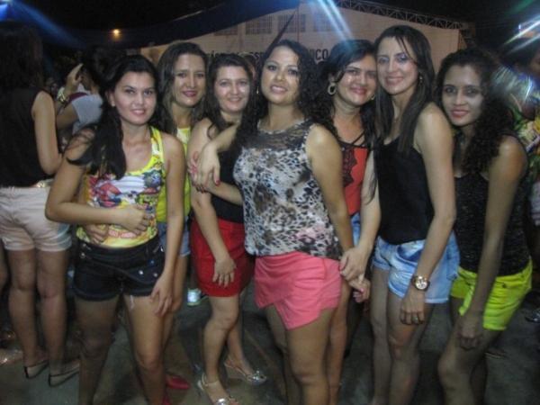 Muita festa e alegria no ultimo dia de carnaval no município de Miguel Alves - Imagem 9