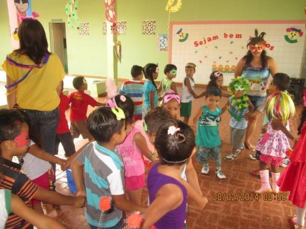 Creche Municipal Maricas Lopes Entrou também na Folia - Imagem 10