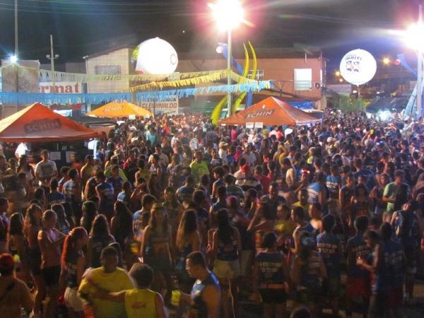 Veja mais fotos de quem curtiu o Carnaval de Barras 2014 - Imagem 31