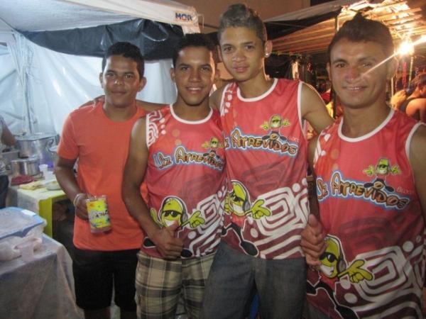 Muita festa e alegria no ultimo dia de carnaval no município de Miguel Alves - Imagem 55