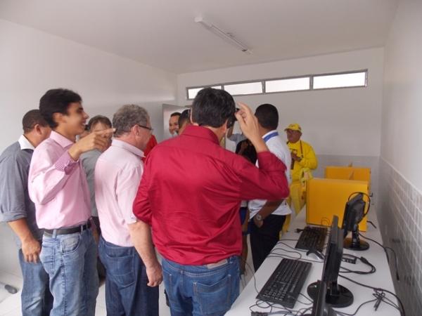 Escola Raimundo de Moura Fé já está em pleno funcionamento - Imagem 17