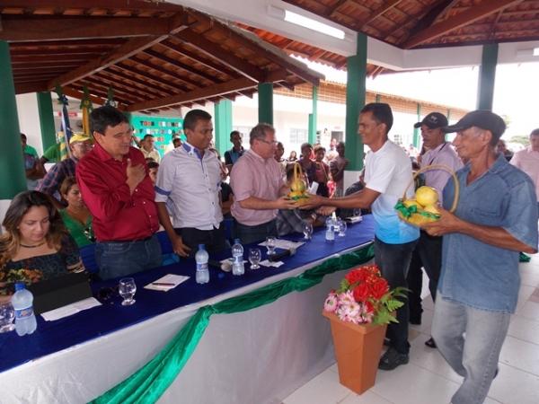 Escola Raimundo de Moura Fé já está em pleno funcionamento - Imagem 23