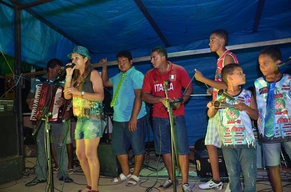 Santo Inácio tem animação durante os dias de carnaval com participação de um grande público - Imagem 25