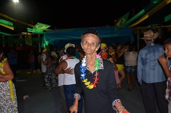 Santo Inácio tem animação durante os dias de carnaval com participação de um grande público - Imagem 12