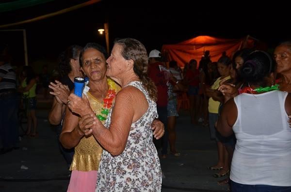 Santo Inácio tem animação durante os dias de carnaval com participação de um grande público - Imagem 21