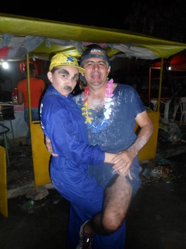 Virgens e Pererões animam tarde de terça-feira de carnaval em Barro Duro - Imagem 9