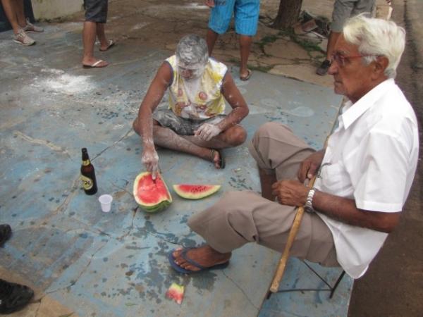 Bloco cara de pau encerra programação do carnaval de Miguel Alves - Imagem 32