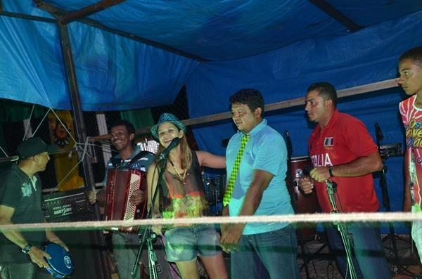 Santo Inácio tem animação durante os dias de carnaval com participação de um grande público - Imagem 14