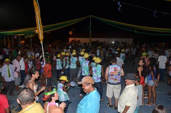 Santo Inácio tem animação durante os dias de carnaval com participação de um grande público - Imagem 18