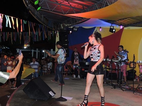             Carnaval monsenhorgilense mantém a tradição do clima de paz&amor! - Imagem 13