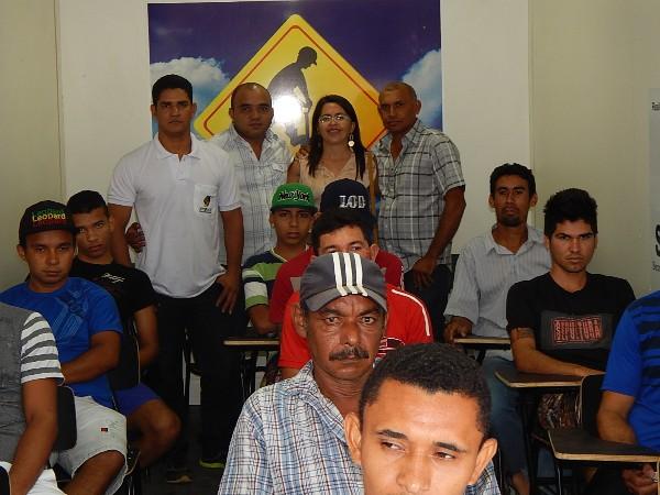 Começou em Lagoinha o Curso de construção civil