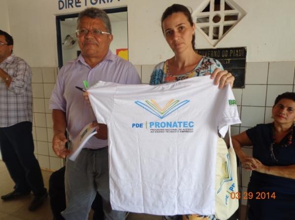 Realizada em Batalha a aula inaugural de cursos profissionalizantes do Pronatec e Brasil Sem Miséria†- Imagem 7