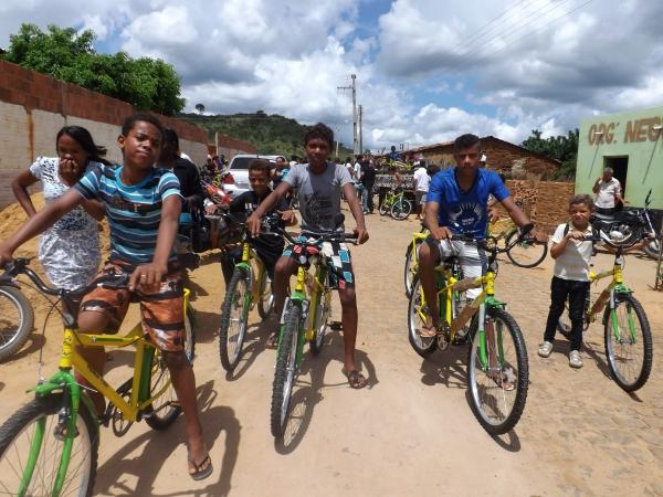 Prefeitura de Caracol entrega bicicletas do Pedala Piauí - Imagem 4