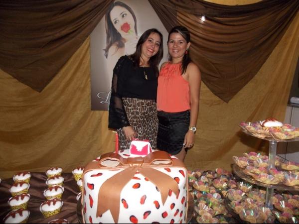 Primeira dama Lindyane Batista comemora aniversário ao lado de amigos e familiares. - Imagem 17
