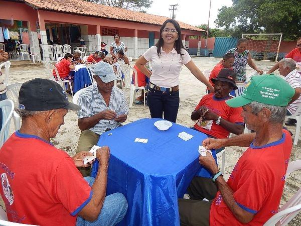 Secretaria de Assistência Social realiza encontro com os Idosos  - Imagem 26