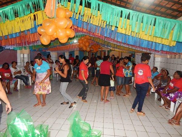 Secretaria de Assistência Social realiza encontro com os Idosos  - Imagem 18