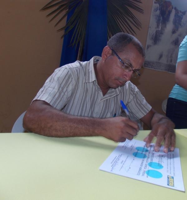 Alunos do curso de instalação elétrica recebem certificados - Imagem 2