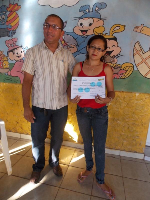 Alunos do curso de instalação elétrica recebem certificados - Imagem 10