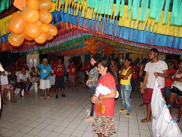 Secretaria de Assistência Social realiza encontro com os Idosos  - Imagem 3