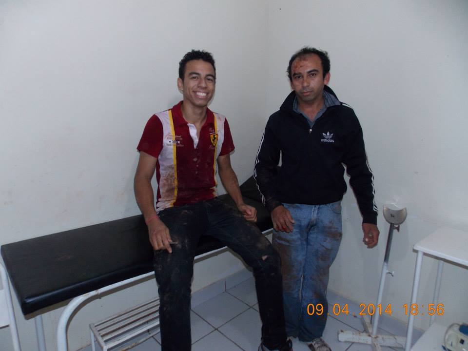 Jovens se acidentam na BR 343