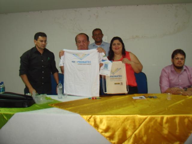 UFPI e prefeitura de Altos realizam aula inaugural do Pronatec Rural