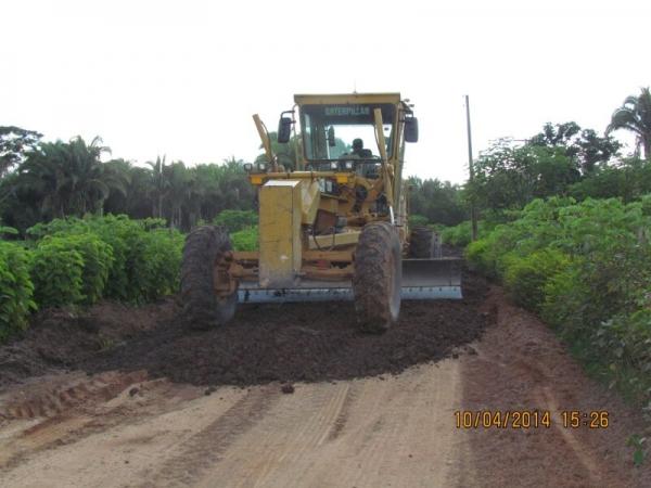 Prefeitura recupera estrada no interior do município - Imagem 7