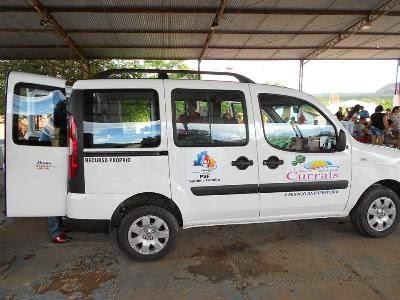 Prefeitura entrega veiculo para a saúde do município 
