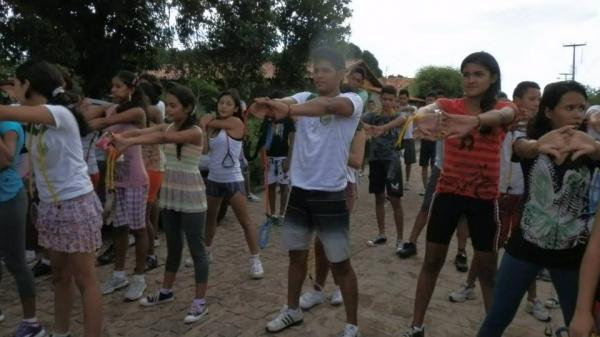 Professores da Escola Francisca Trindade realizam atividade diferente - Imagem 10