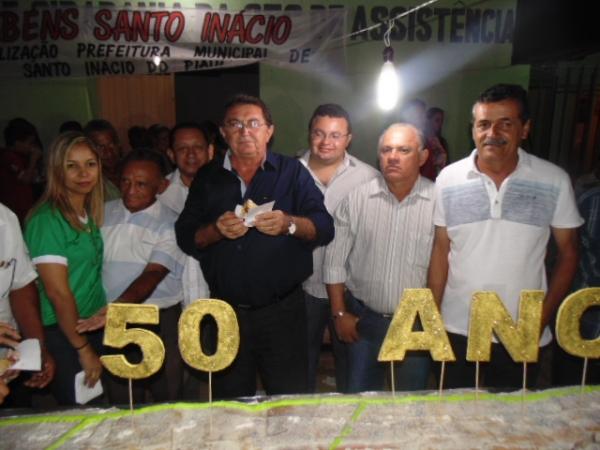Santo Inácio comemora 50 anos e a população é quem ganha o presente   - Imagem 1
