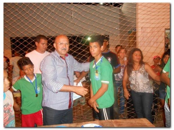  Conselho Tutelar realiza Campanha Solidariedade Cristã “Ceia na Mesa” - Imagem 35