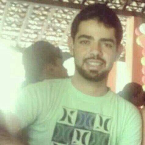 Jovem é assassinado com três tiros em Nazaré do Piauí