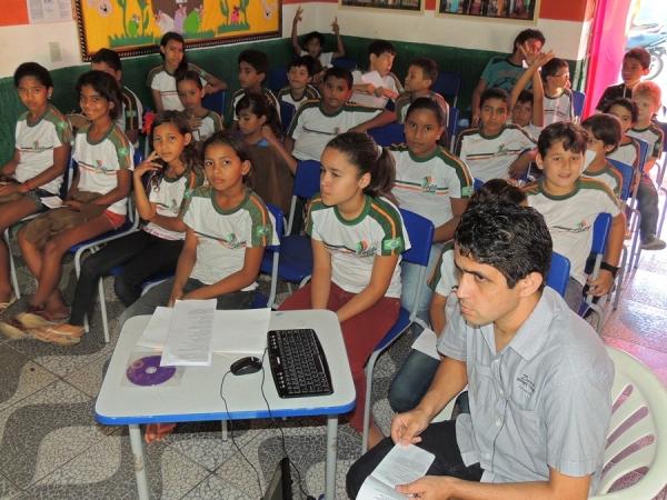 Projeto de Leitura Aprendiz de Escritor homenageia escritores local - Imagem 3