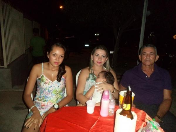 A pequena Isabella de Lys completa seus três anos de vida com uma bela festa - Imagem 13