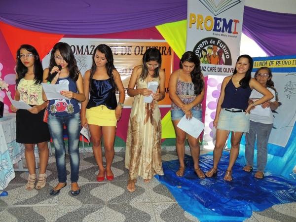 Projeto de Leitura Aprendiz de Escritor homenageia escritores local - Imagem 49