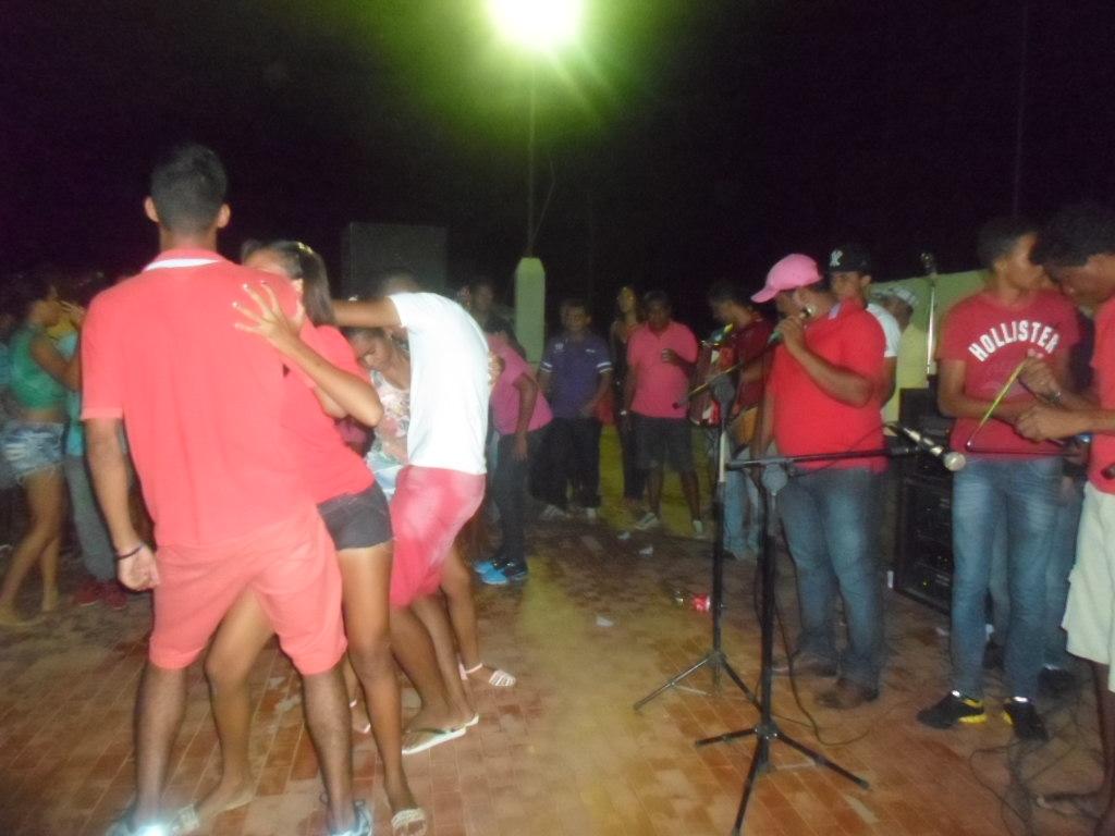Zé de Januário e o forrozão pé de serra animaram a noite em Campinas do Piauí durante o aniversário da cidade