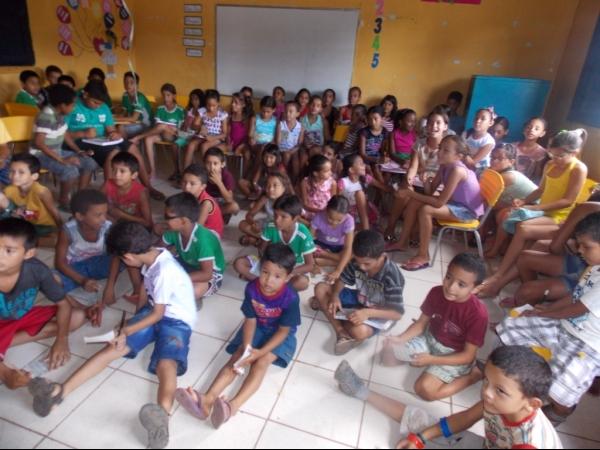 Escola Adelaide Magalhães realiza comemoração da Páscoa - Imagem 10