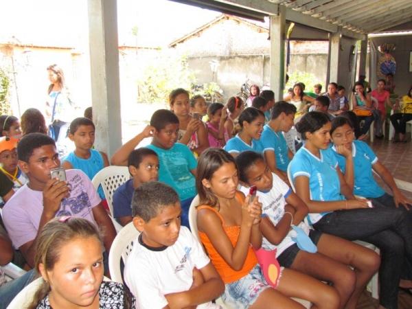 SCFV realiza festinha da Páscoa - Imagem 4